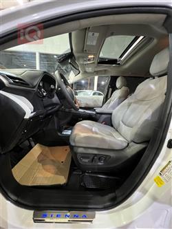 تويوتا سيينا